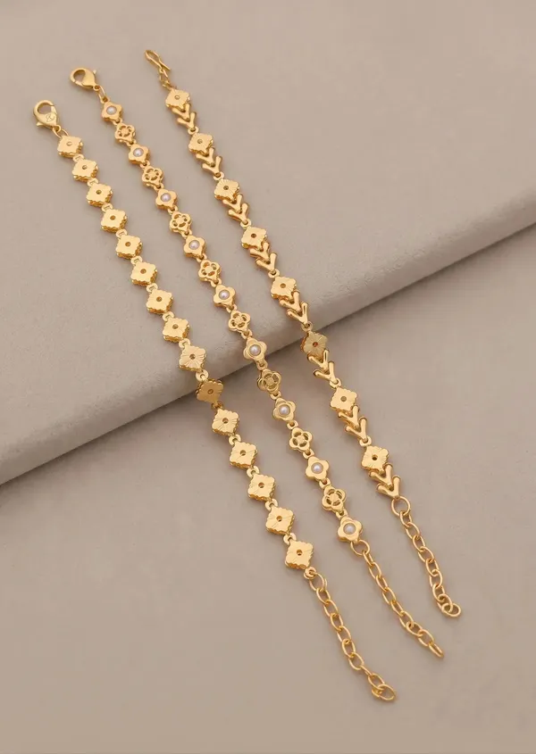 Gold_Brass_Alloy_Floral_Link_Bracelet_Set_For_Women