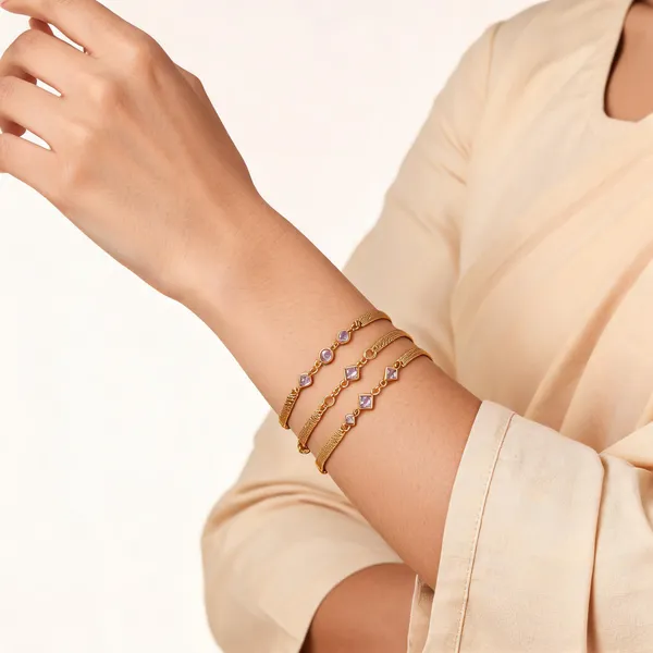 Gold_Brass_Stone_Set_Chain_Bracelet_Set_For_Women