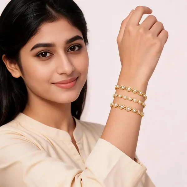 Gold_Brass_Heart_Stone_Embellished_Link_Bracelet_Set_For_Women