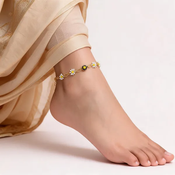Gold_Brass_Daisy_Floral_Anklet_Set_For_Women