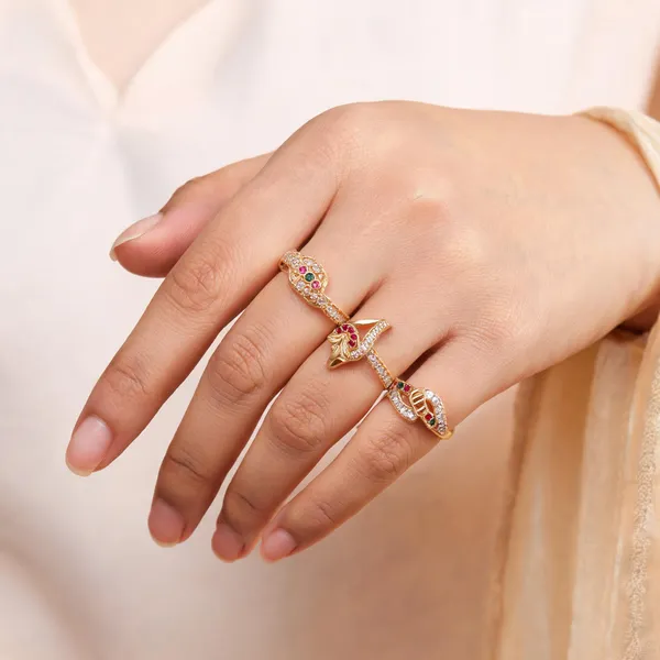 Gold_Brass_Multistone_Ornate_Embellished_Ring_Set_For_Women