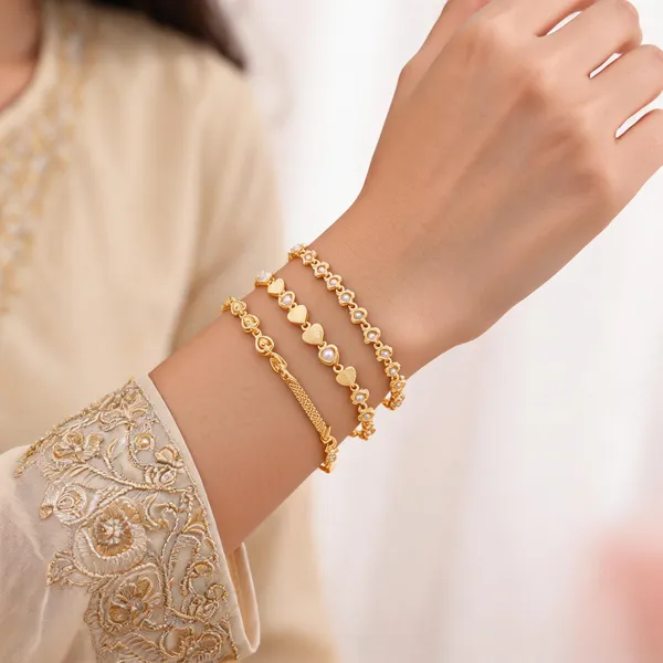 Gold_Brass_Heart_Floral_Link_Bracelet_Set_For_Women