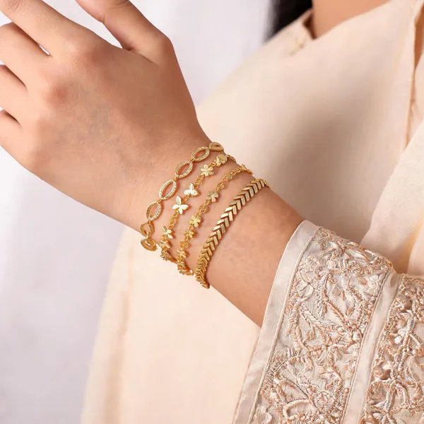 Gold_Brass_Alloy_Floral_Geometric_Charm_Bracelet_Set_For_Women