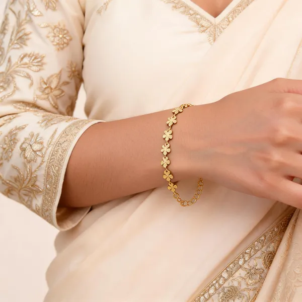 Gold_Brass_Floral_Link_Chain_Bracelet_For_Women