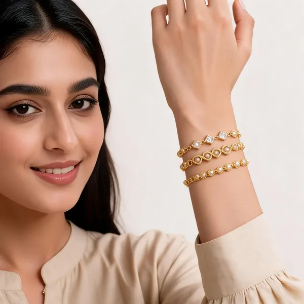 Gold_Brass_Alloy_Heart_Round_Link_Bracelet_Set_For_Women
