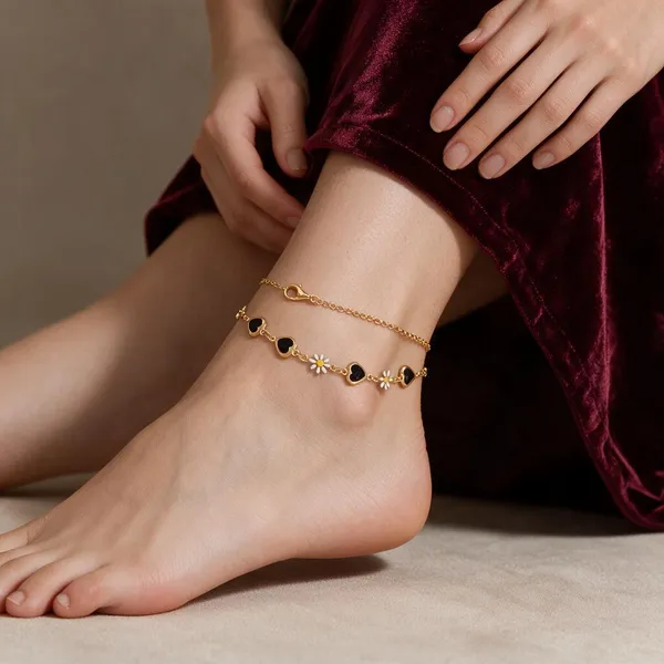Gold_Brass_Heart_Charm_Daisy_Anklet_Pair_For_Women