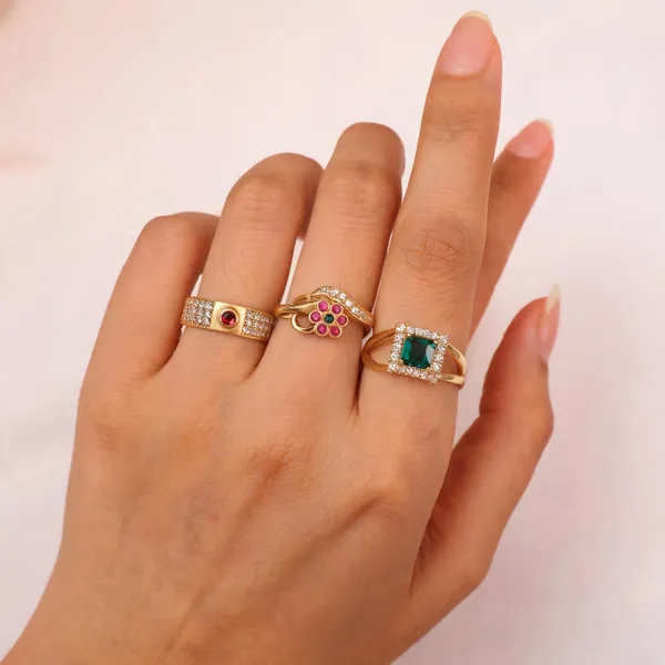 Gold_Tone_Red_Green_Stone_Studded_Ring_Set_For_Women