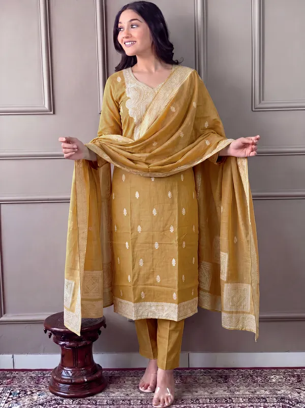 Women_embroidered_straight_kurta_set