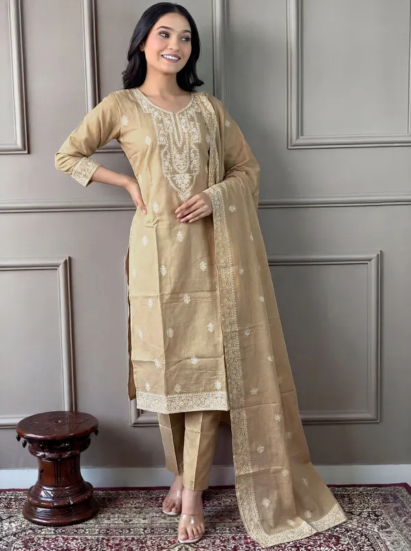 Gold_Cotton_Straight_Embroidered_Kurta_Set_For_Women