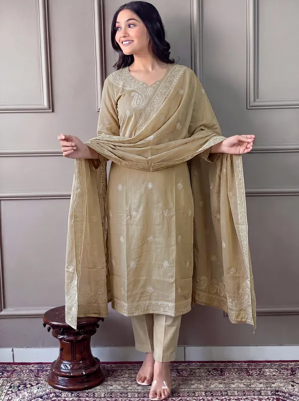 Gold_Cotton_Straight_Embroidered_Kurta_Set_For_Women