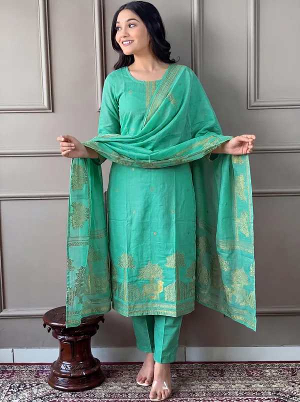 Green_Cotton_Straight_Embroidered_Kurta_Set_For_Women