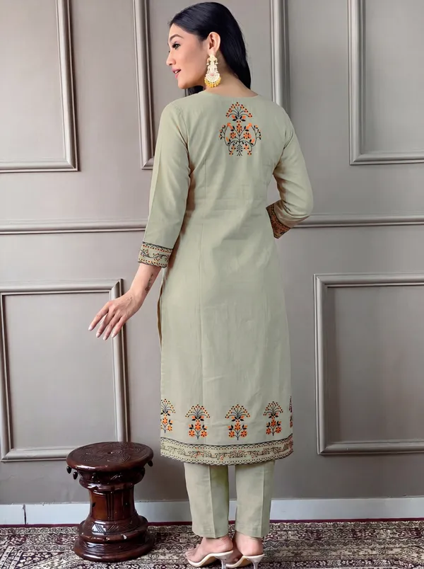 Green_Cotton_Straight_Embroidered_Kurta_Set_For_Women