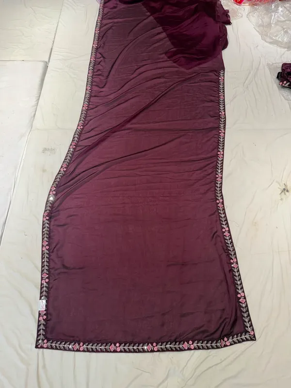 Maroon_Mix_Chiffon_Embroidered_Saree_With_Blouse_For_Women