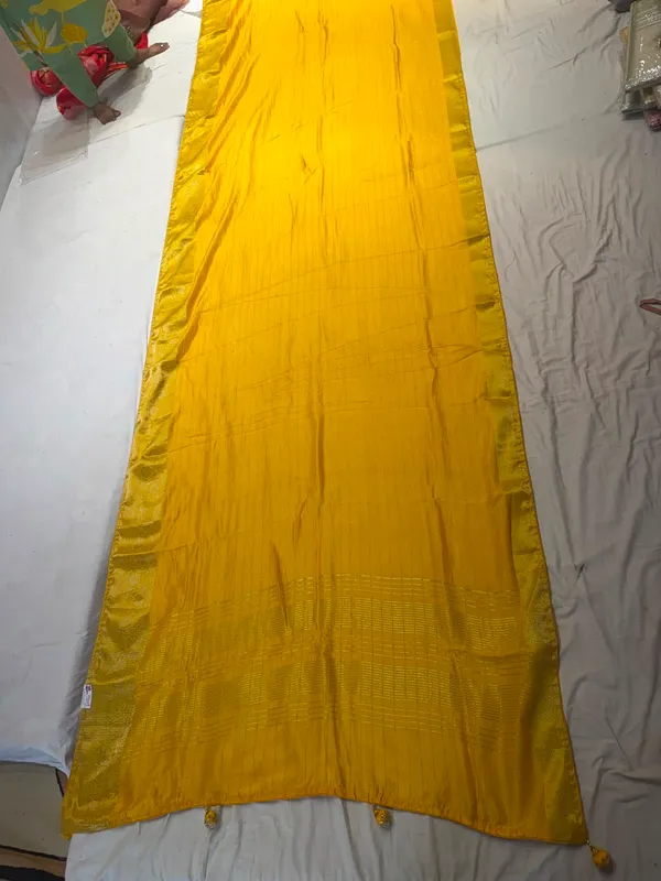 Yellow_Mix_Chiffon_Woven_Saree_With_Blouse_For_Women