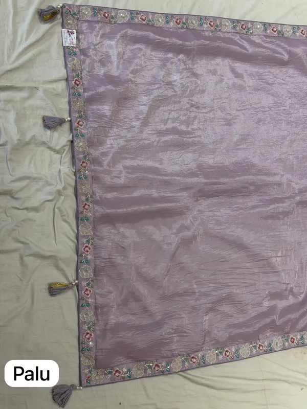 Lavender_Mix_Chiffon_Embroidered_Saree_With_Blouse_For_Women