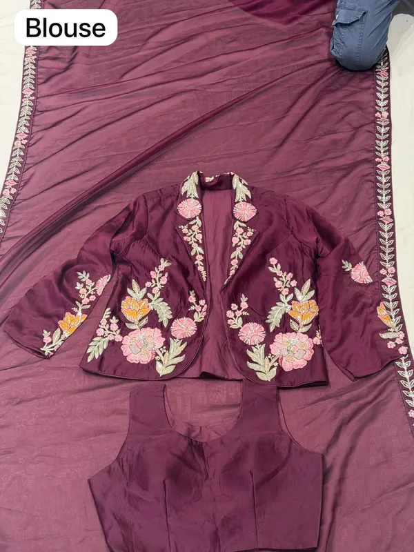 Maroon_Mix_Chiffon_Embroidered_Saree_With_Blouse_For_Women
