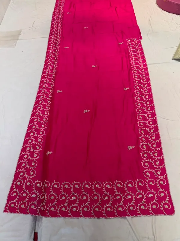 Pink_Mix_Chiffon_Embroidered_Saree_With_Blouse_For_Women