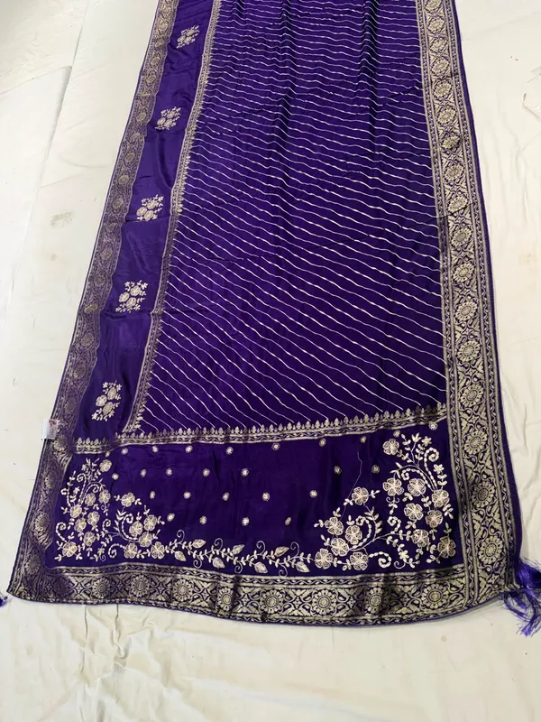 Purple_Mix_Chiffon_Embroidered_Saree_With_Blouse_For_Women