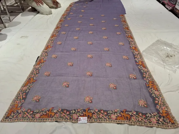 Purple_Mix_Chiffon_Embroidered_Saree_With_Blouse_For_Women