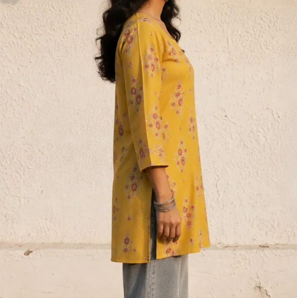 Yellow_Printed_Straight_Kurti_for_Women
