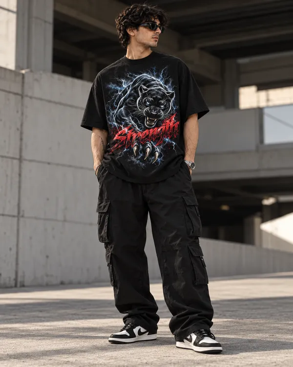 Black_Cotton_Oversized_Panther_Graphic_T-Shirt_For_Men