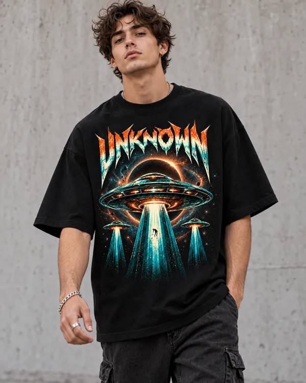 Black_Cotton_Oversized_Ufo_Graphic_T-Shirt_For_Men