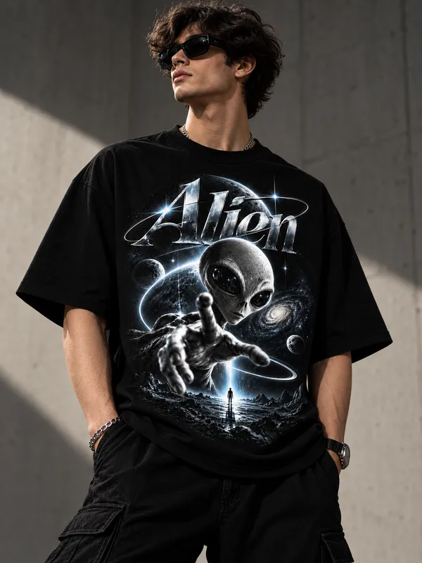 Black_Cotton_Oversized_Alien_Cosmic_Graphic_T-Shirt_For_Men