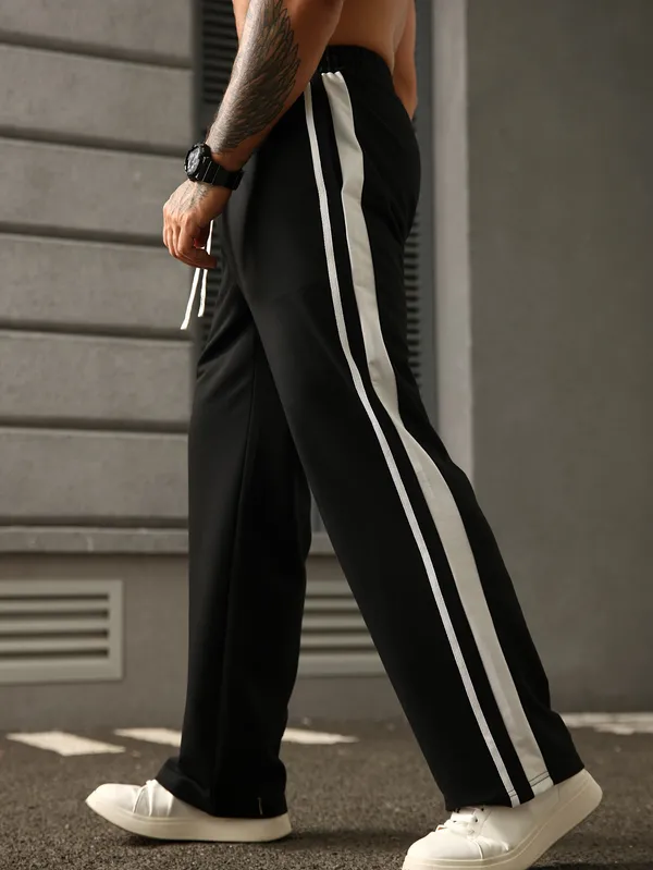 Black_Relaxed_Fit_Track_Pants_For_Men