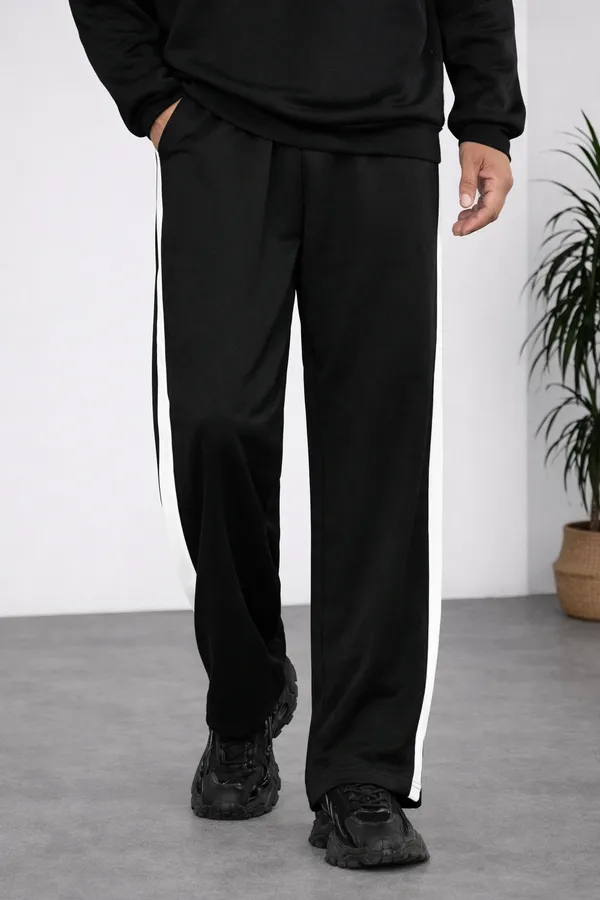 Black_Regular_Fit_Track_Pants_for_Men