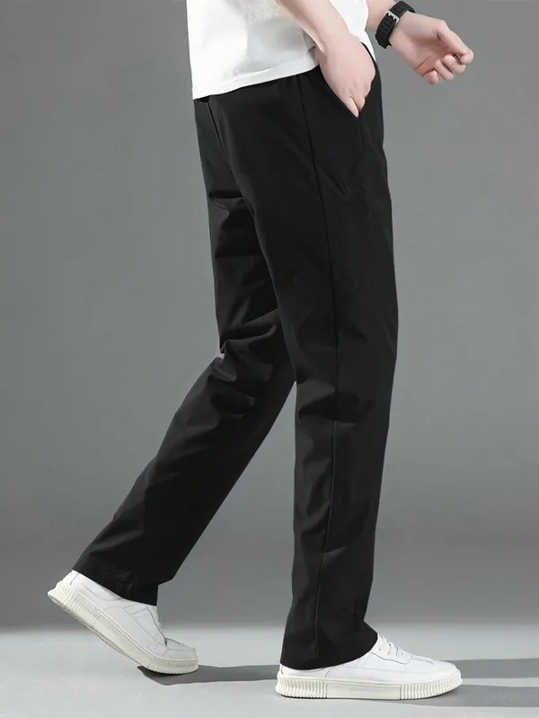 Black_Regular_Fit_Trousers_For_Men