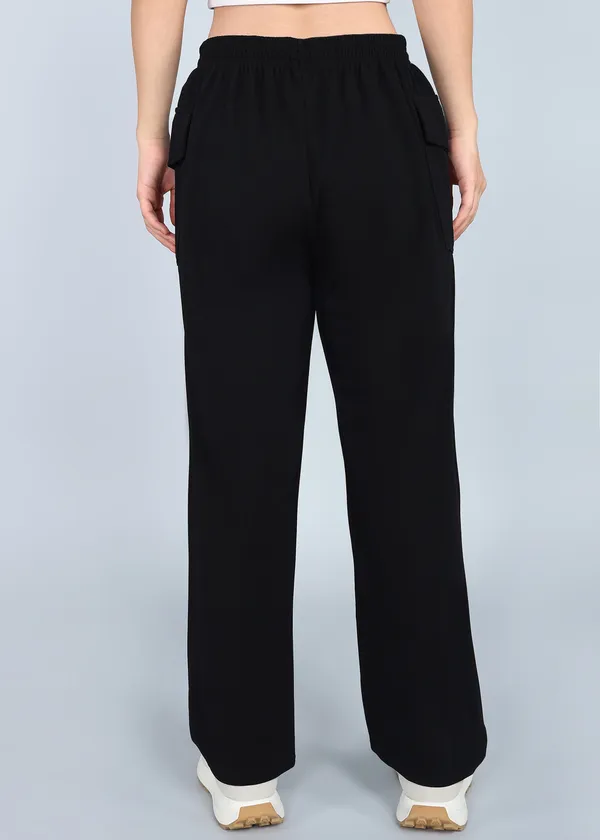 Black_Relaxed_Fit_Wide_Leg_Pants_For_Women