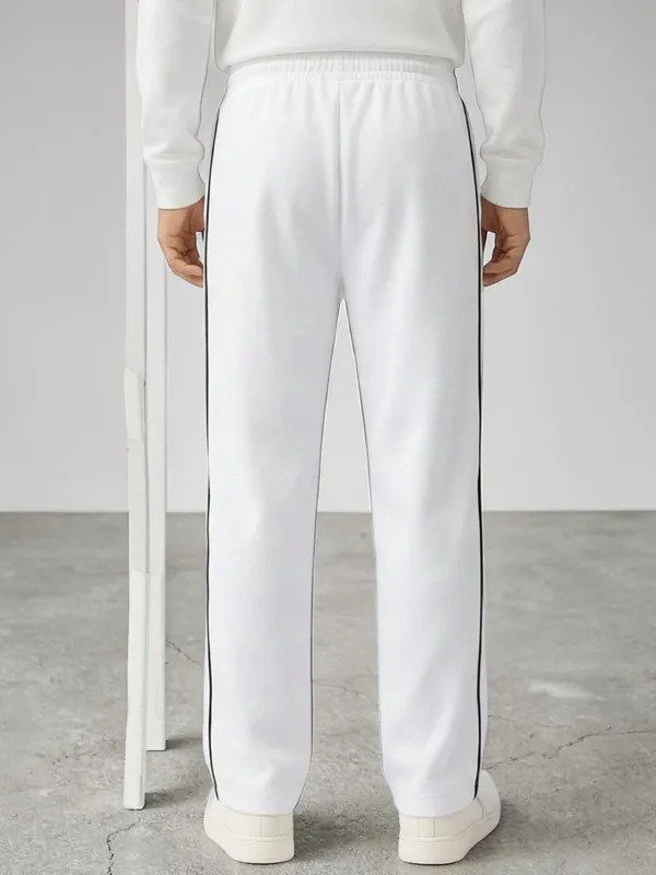 White_Casual_Fit_Track_Pants_For_Men