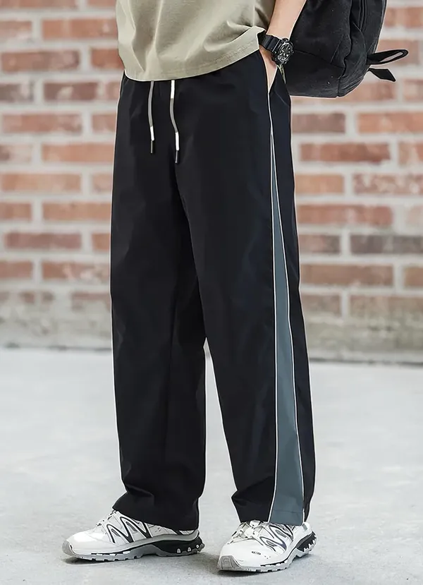 Black_Relaxed_Fit_Track_Pants_For_Men