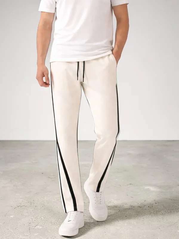 Cream_Casual_Tapered_Jogger_Pants_For_Men