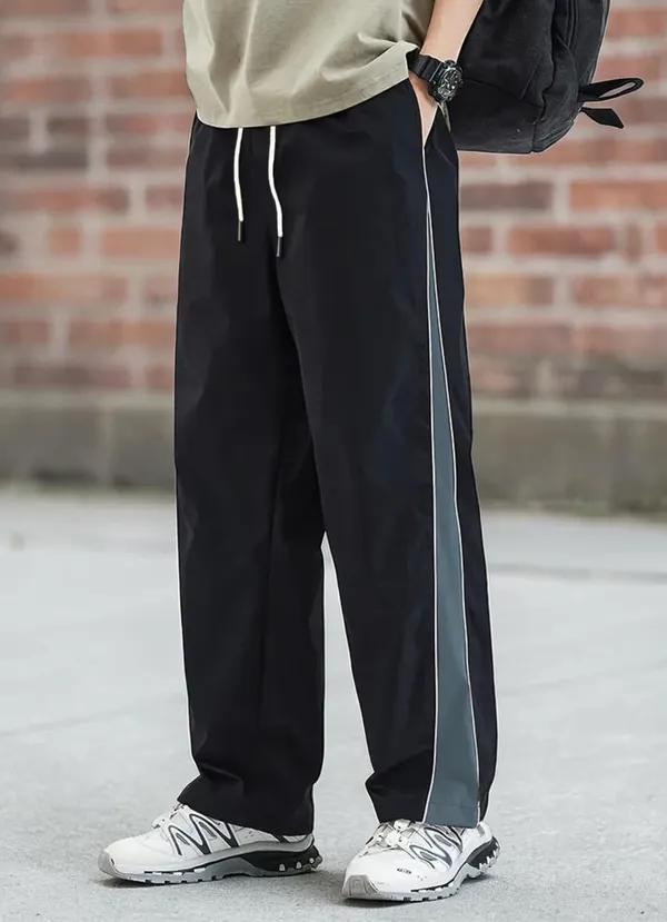 Black_Relaxed_Fit_Track_Pants_For_Men