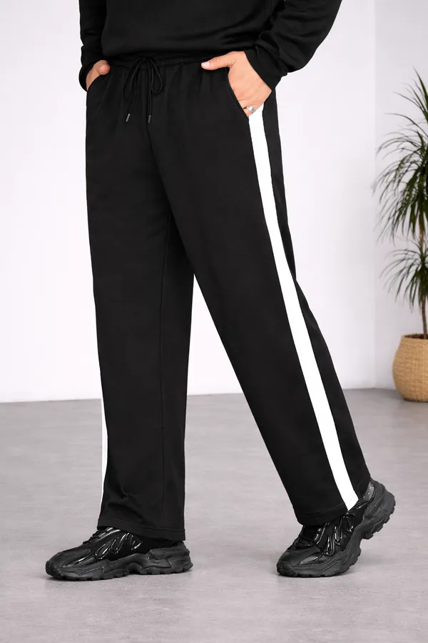 Black_Regular_Fit_Track_Pants_for_Men