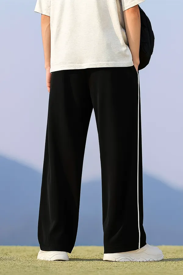 Black_Relaxed_Fit_Track_Pants_For_Men
