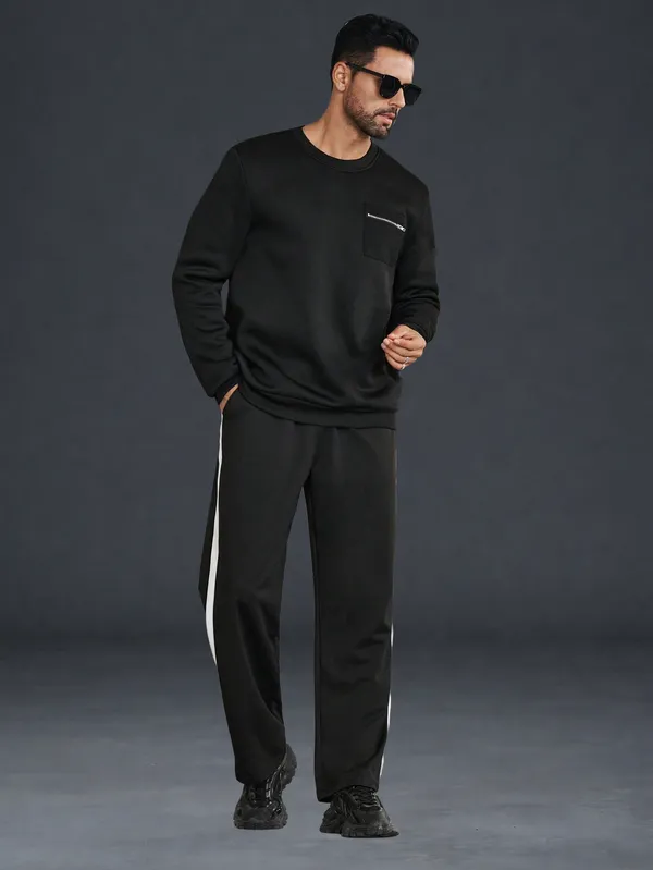 Black_Relaxed_Fit_Track_Pants_For_Men