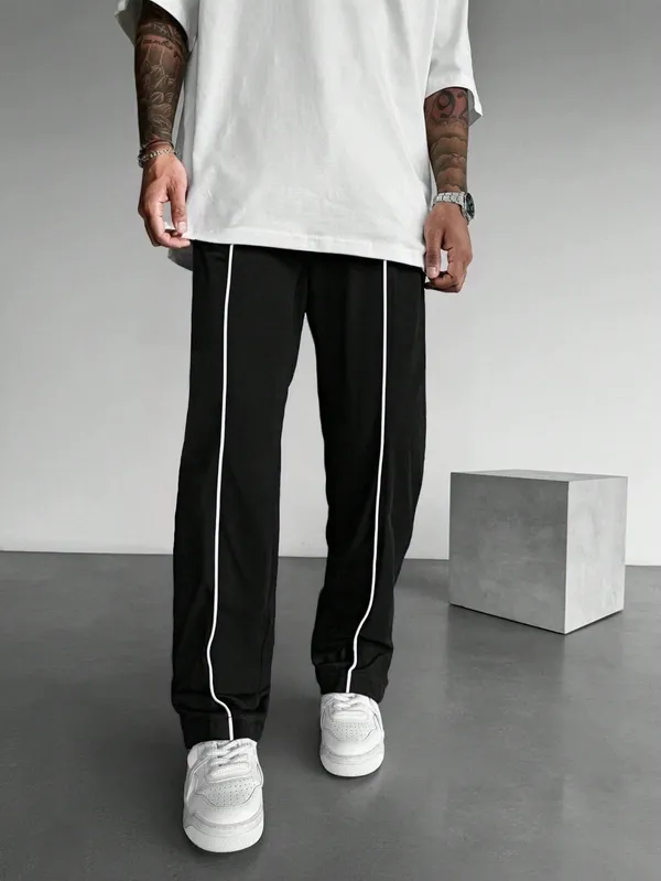 Black_Casual_Track_Pants_For_Men