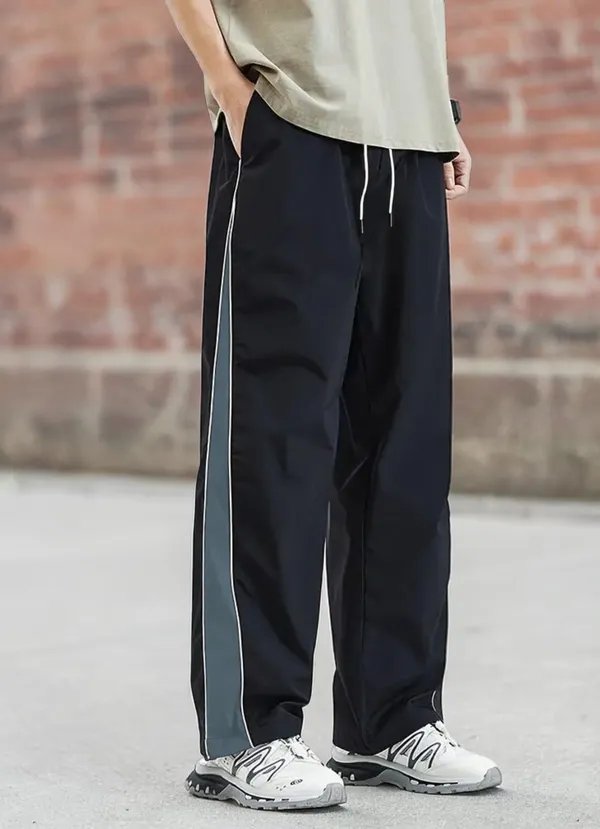 Black_Relaxed_Fit_Track_Pants_For_Men