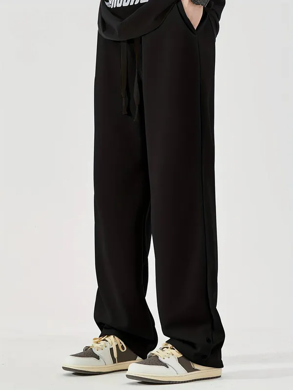 Black_Relaxed_Fit_Trousers_For_Men
