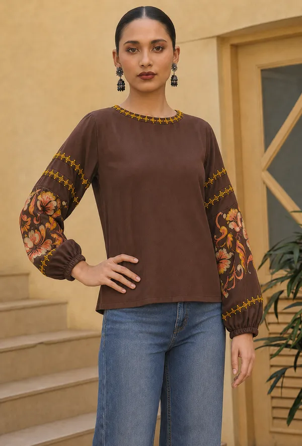 Brown_Floral_Print_Regular_Fit_Top_for_Women