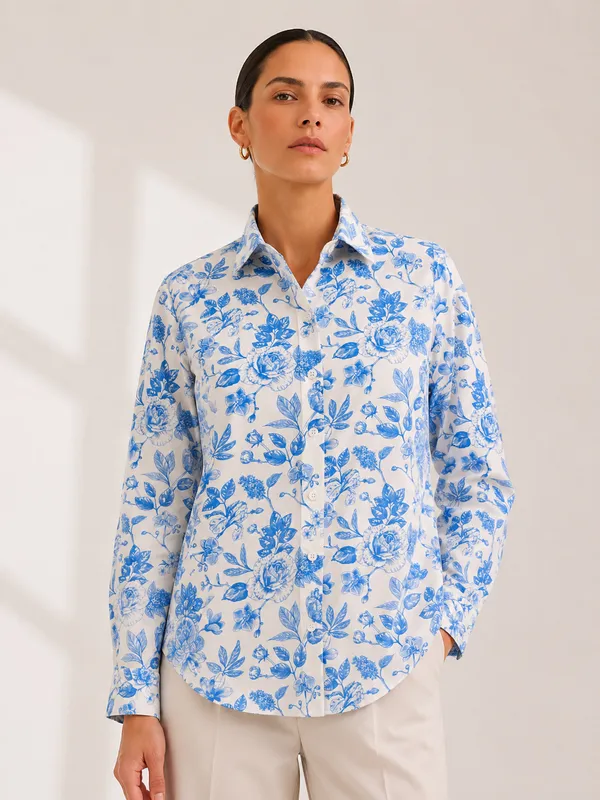 Blue_Floral_Print_Regular_Fit_Shirt_for_Women