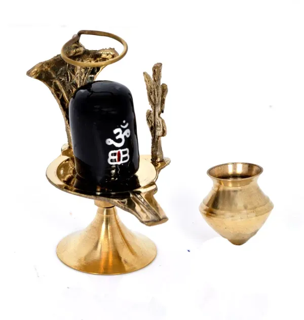 Brass_Shiva_Ling_Statue_For_Hindu_Puja_4_7_Inch