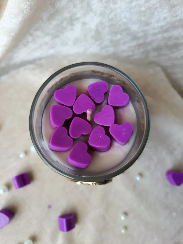 Purple_Heart_Rose_Aroma_Scented_Candle_With_Gold_Seal_Stamp_Candle