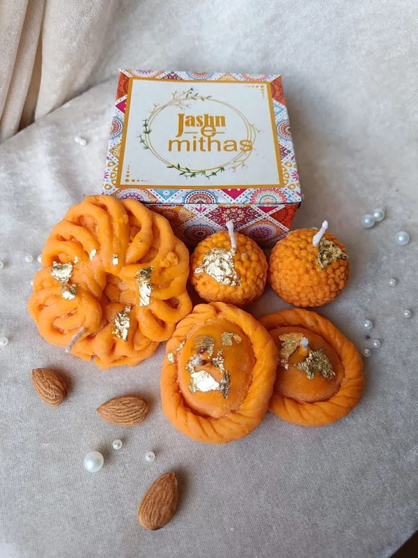 Mithai_Candle_Set_Laddoo_Balushahi_Imarti_Without_Aroma_Candle