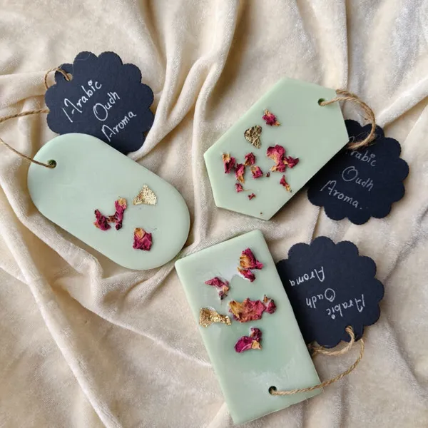 Air_Freshener_Wax_Tablet_Scented_Sachet_Drawers_Wardrobe_Car_Shoes_Racks_Candle
