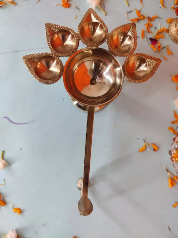 Panch_Aarti_Diya_Brass