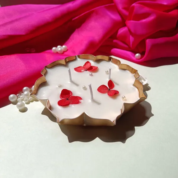 Lotus_Urli_Candle_Set_Rose_Scented_Floral_Design_Home_Decor_And_Gift_Candle