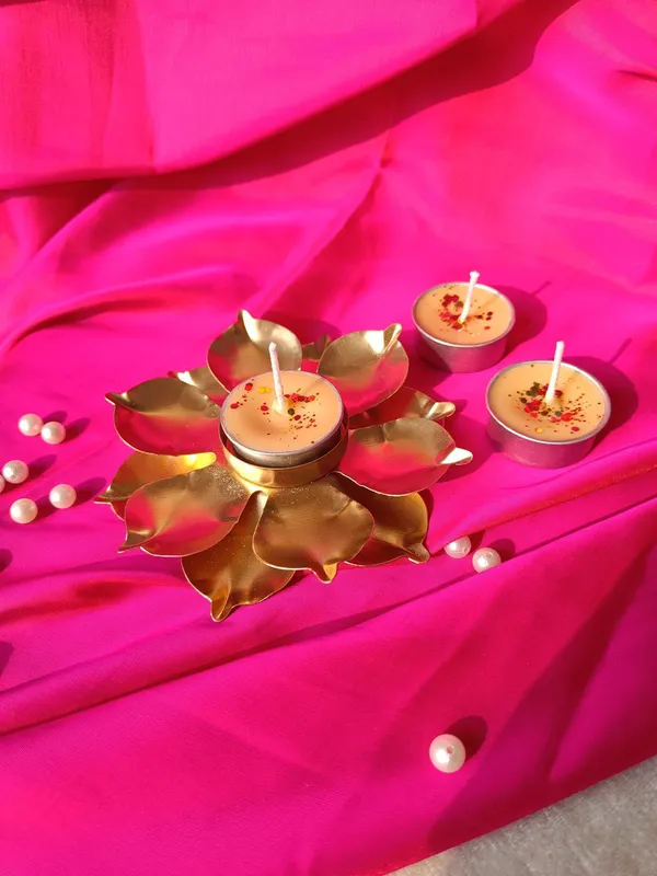 Tea_Light_Urli_Scented_Candle_With_2_Extra_Refill_Tea_Lights_Lavender_Aroma_Candle